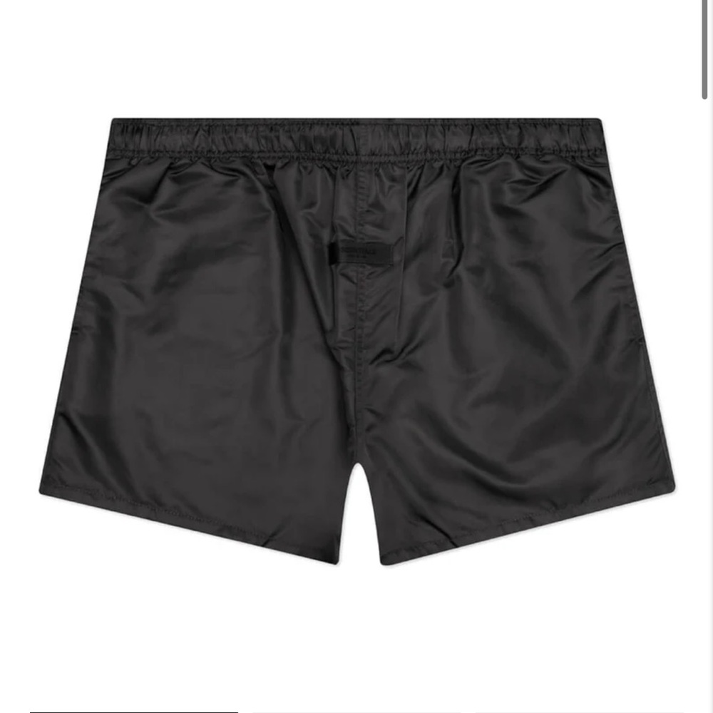 FEAR OF GOD ESSENTIALS ESSENTIALS RUNNING SHORT
- IRON, LIKE NEW - Picture 1 of 6